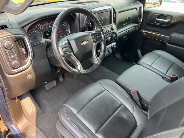 Used 2022 Chevrolet Silverado 1500 LT AWD/4WD image 14