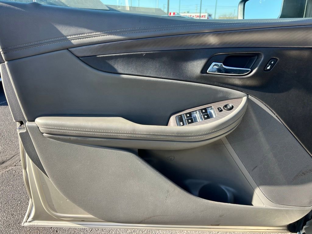 Used 2014 Chevrolet Impala LS FWD image 31