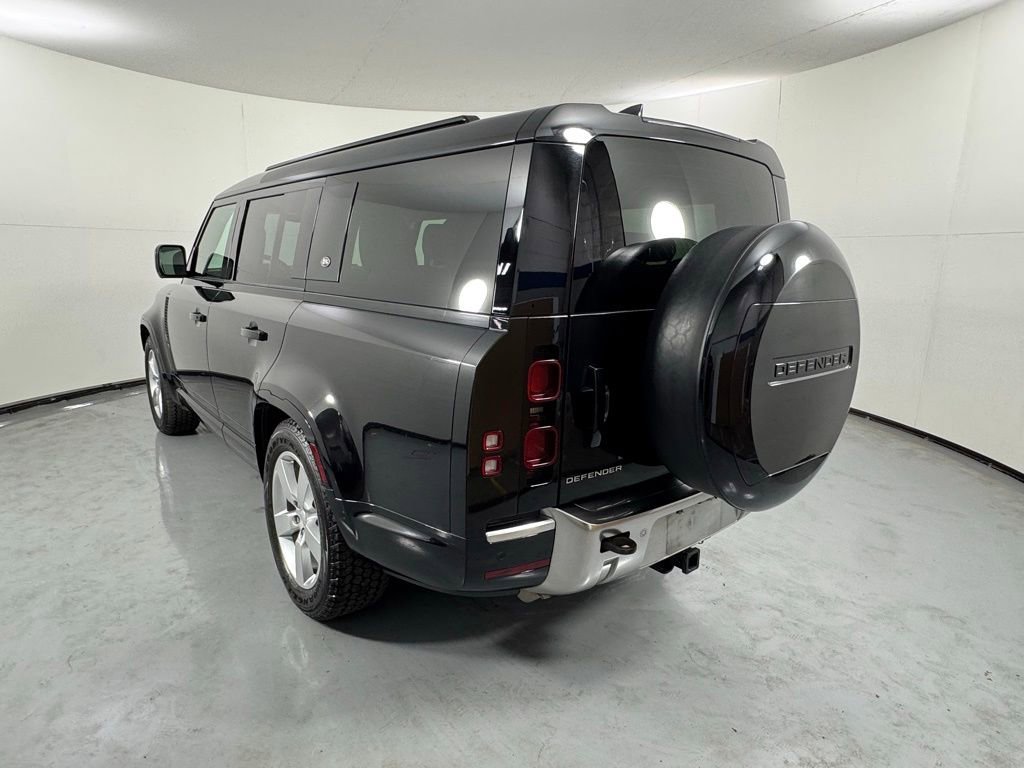 Used 2023 Land Rover Defender 130 S AWD/4WD image 9