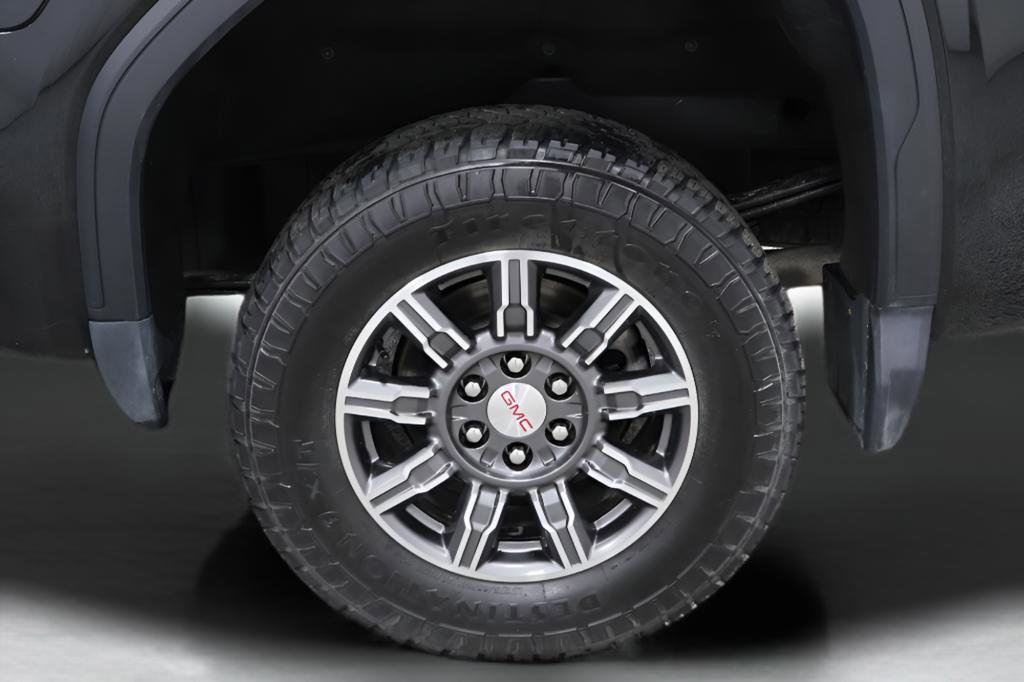 Used 2024 GMC Sierra 1500 AT4 w/ AT4 Preferred Package image 24