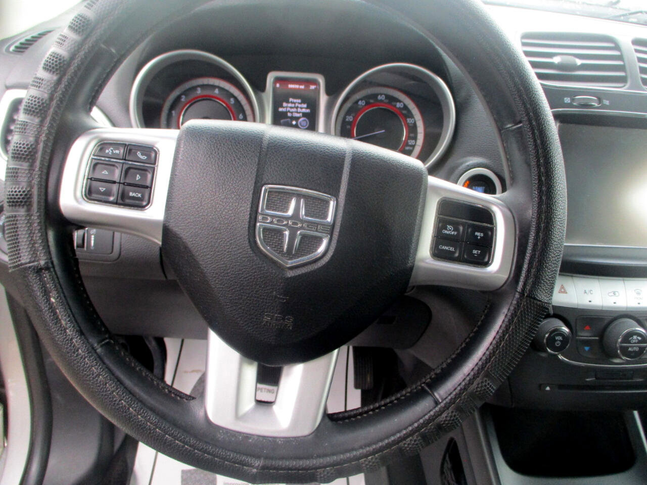 Used 2012 Dodge Journey R/T w/ Navigation & Sound Group I image 12