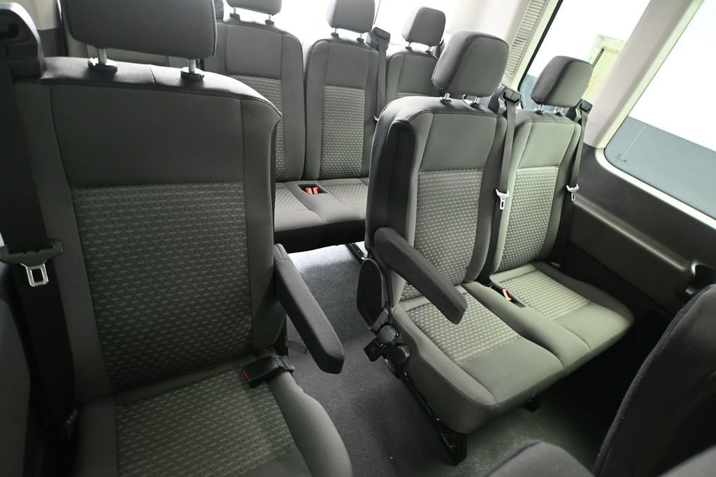 Used 2022 Ford Transit 350 XLT RWD image 28