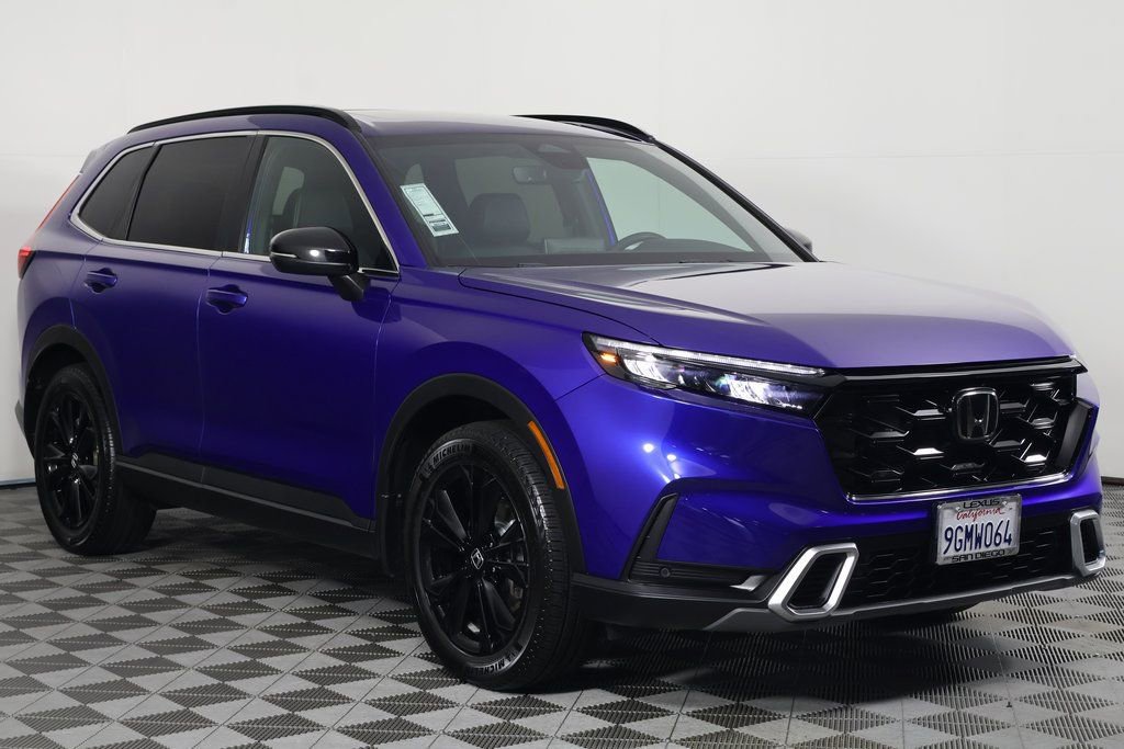 Used 2023 Honda CR-V Sport Touring image 3