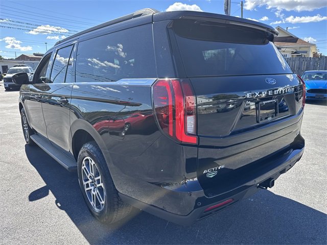 New 2025 Ford Expedition Max Active image 6