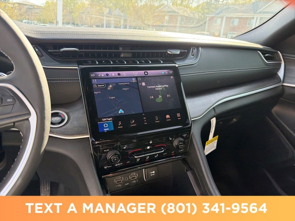 Used 2025 Jeep Grand Cherokee Limited w/ Black Appearance Package image 36