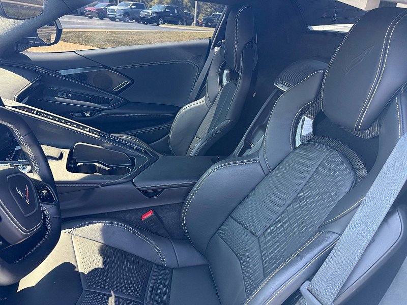 Used 2023 Chevrolet Corvette Convertible w/ 3LT w/ Z51 Performance Package RWD image 12