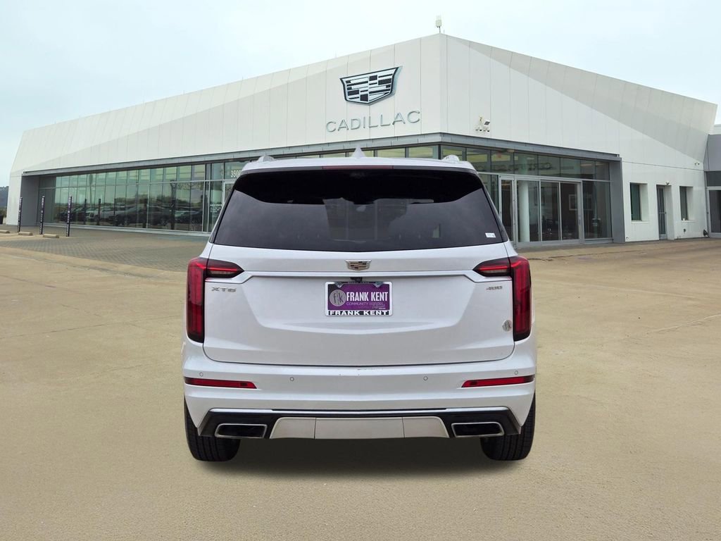 Used 2020 Cadillac XT6 Premium Luxury image 5