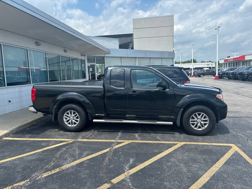 Used 2019 Nissan Frontier SV w/ Value Truck Package AWD/4WD image 4