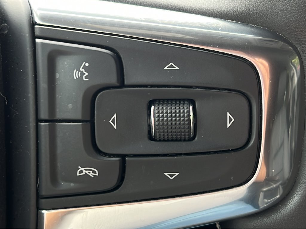 Used 2024 Chevrolet Blazer LT w/ Midnight/Sport Edition AWD/4WD image 20