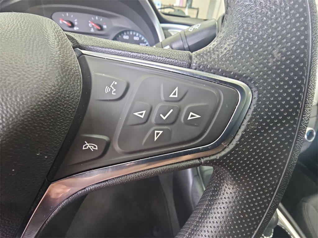 Used 2024 Chevrolet Malibu LT image 17