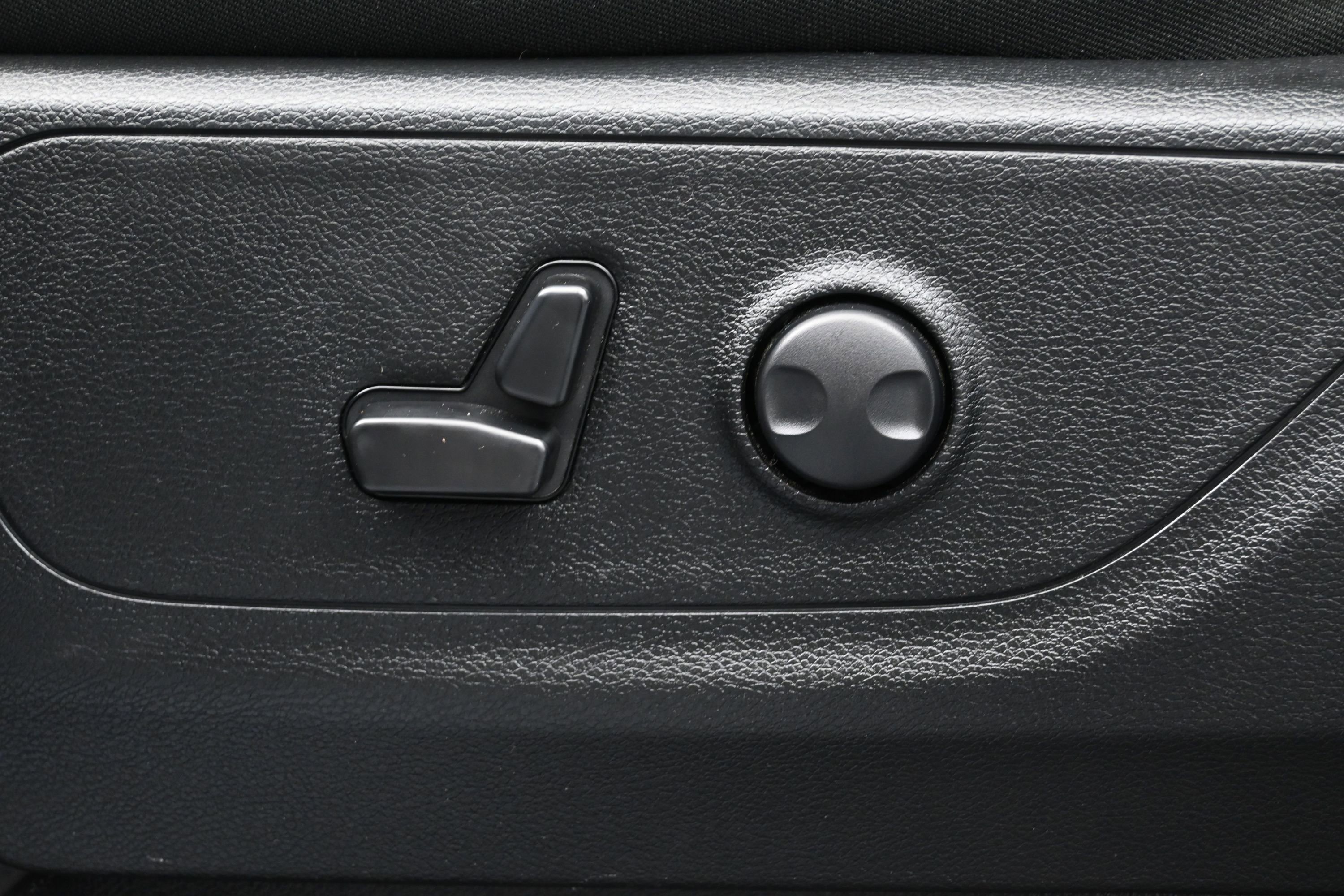 Used 2025 RAM 1500 Lone Star AWD/4WD image 10