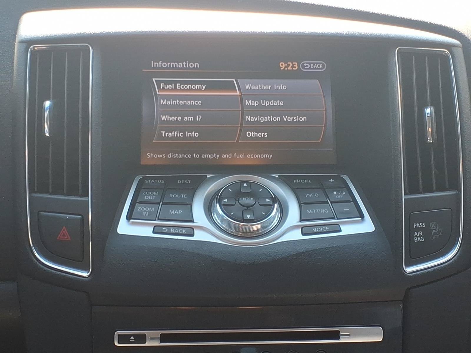 Used 2012 Nissan Maxima 3.5 SV w/ Tech Pkg FWD image 5