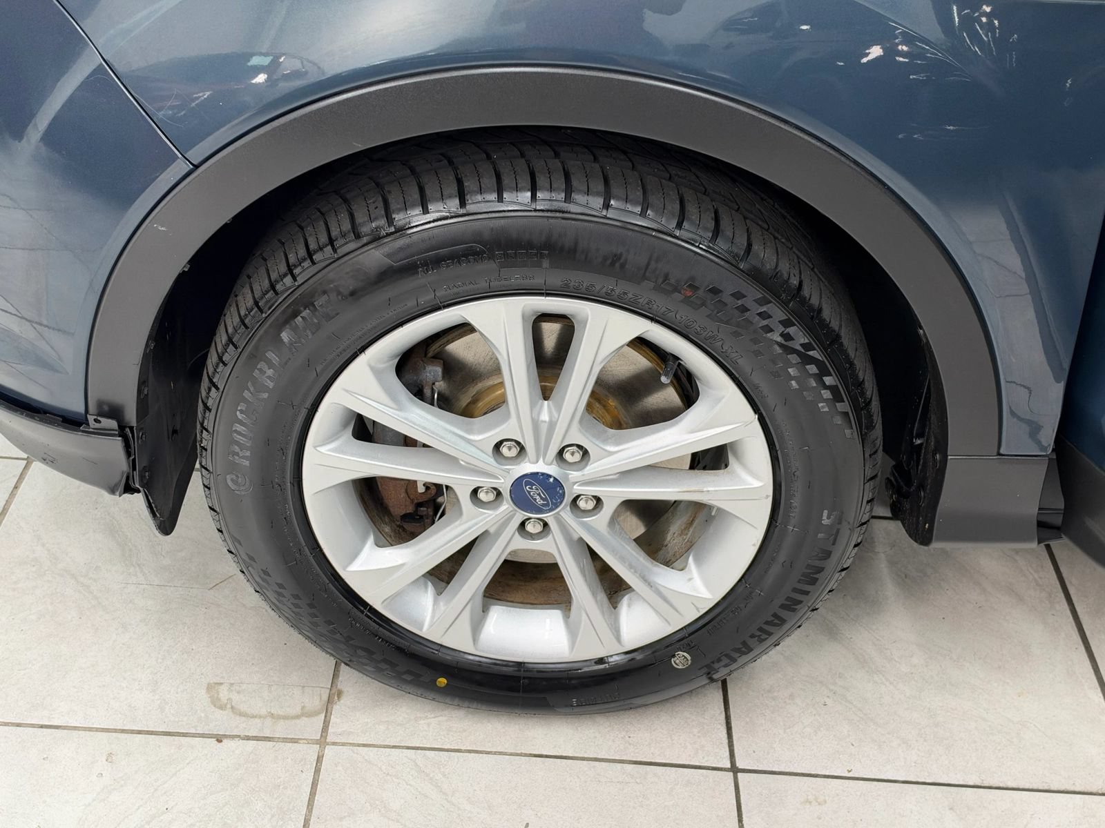 Used 2019 Ford Escape SE AWD/4WD image 38