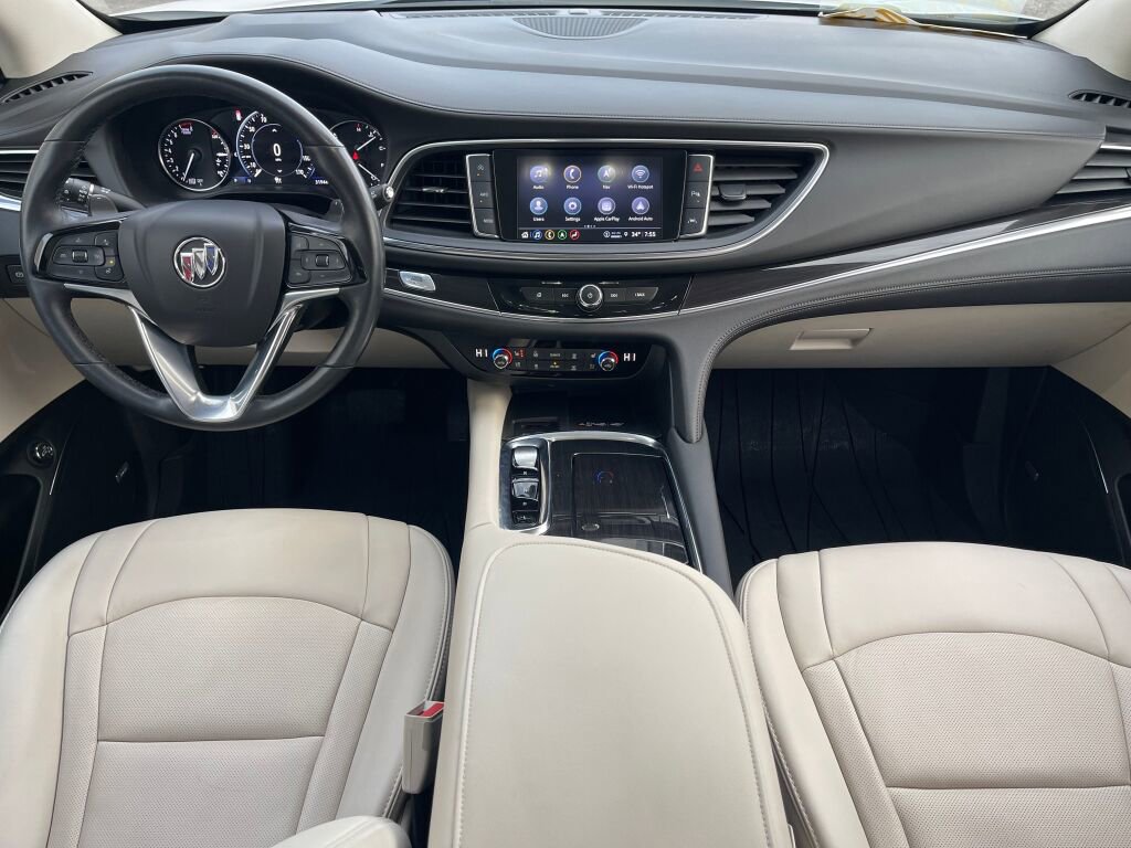 Used 2023 Buick Enclave Premium AWD/4WD image 32