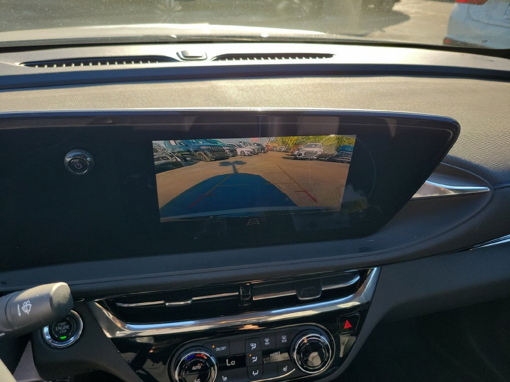 Used 2025 Buick Envista Sport Touring w/ Experience Buick Package FWD image 31