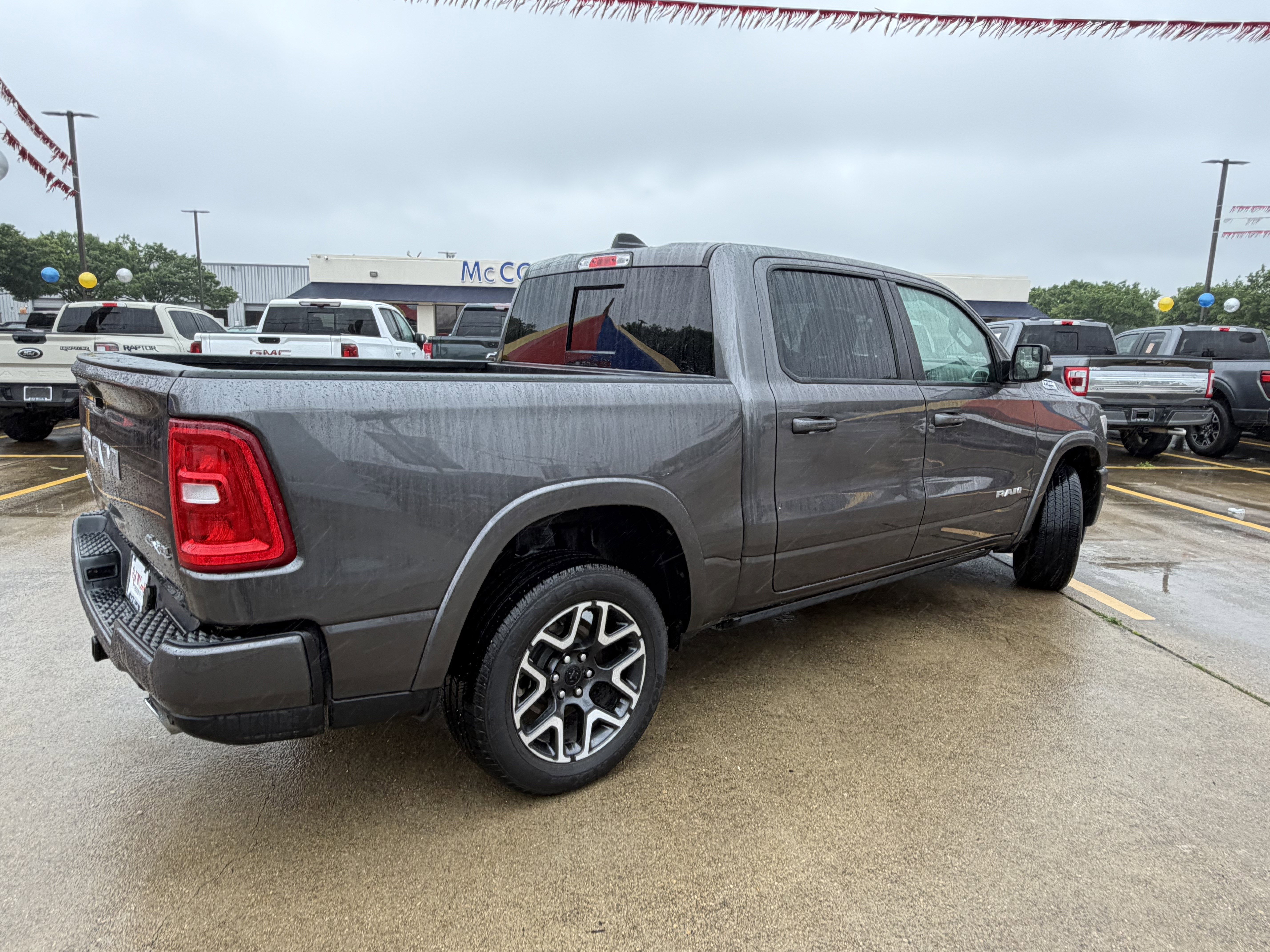 Used 2025 RAM 1500 Laramie w/ Laramie Southwest Edition AWD/4WD image 7