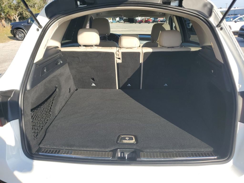 Used 2021 Mercedes-Benz GLC 300 image 22