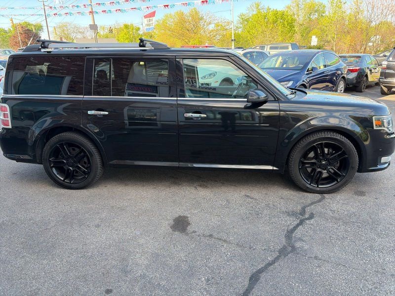Used 2014 Ford Flex Limited w/ Equipment Group 303A AWD/4WD image 4
