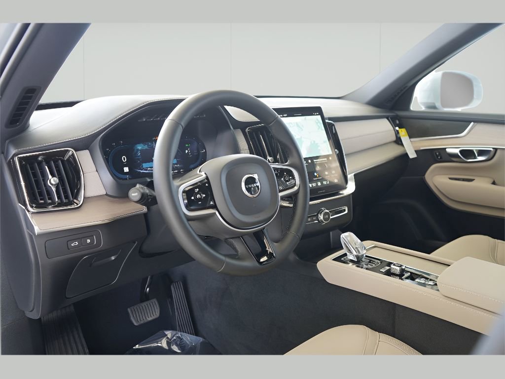 New 2025 Volvo XC90 T8 Core w/ Protection Package image 16