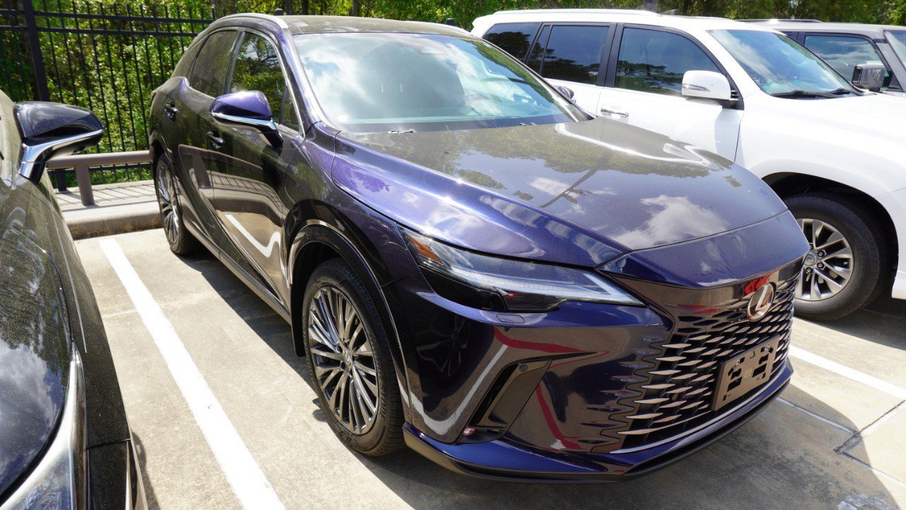 Certified 2023 Lexus RX 350 w/ Accessory Package (2T) image 4