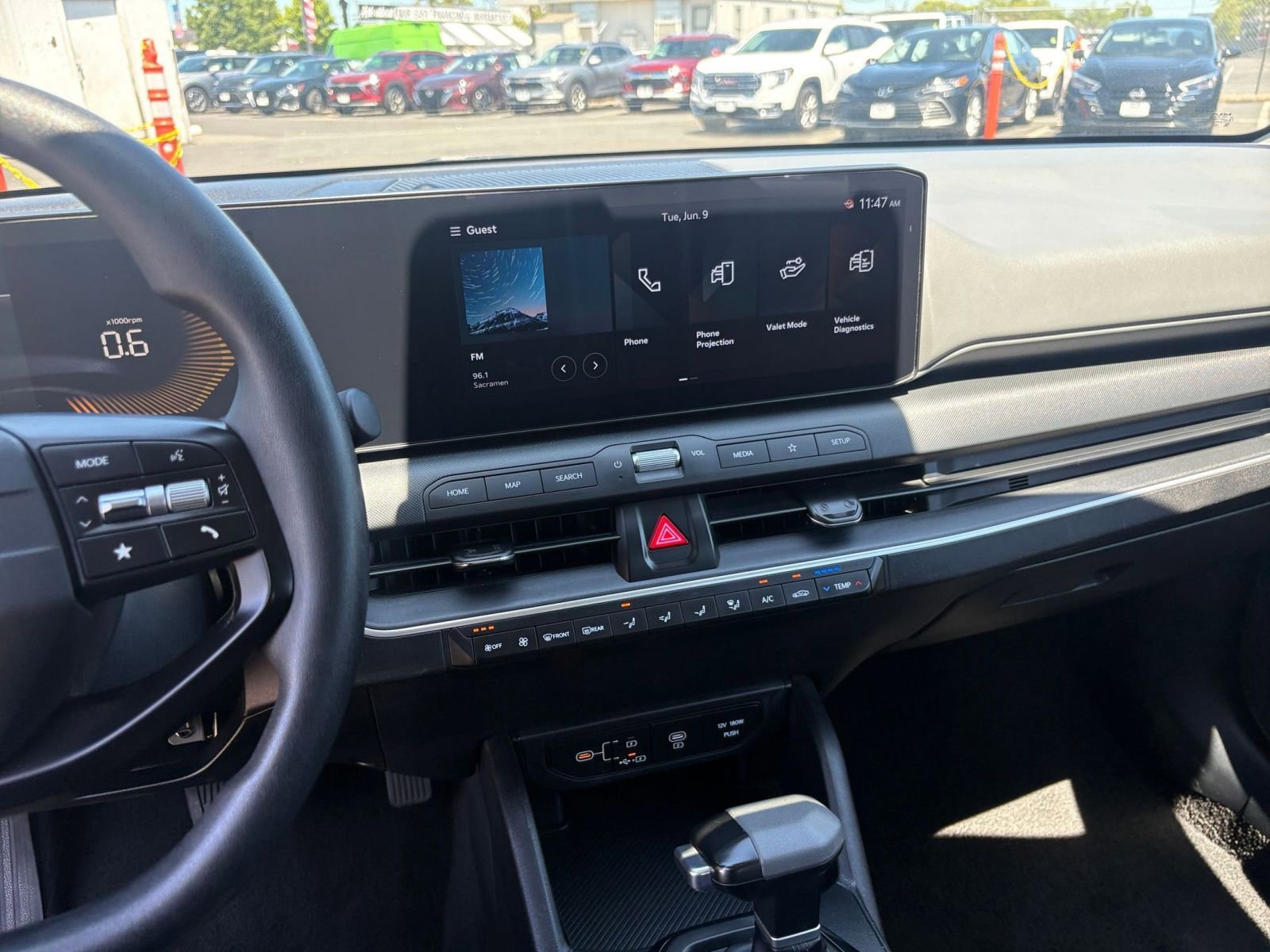 Used 2025 Kia K4 FWD image 17
