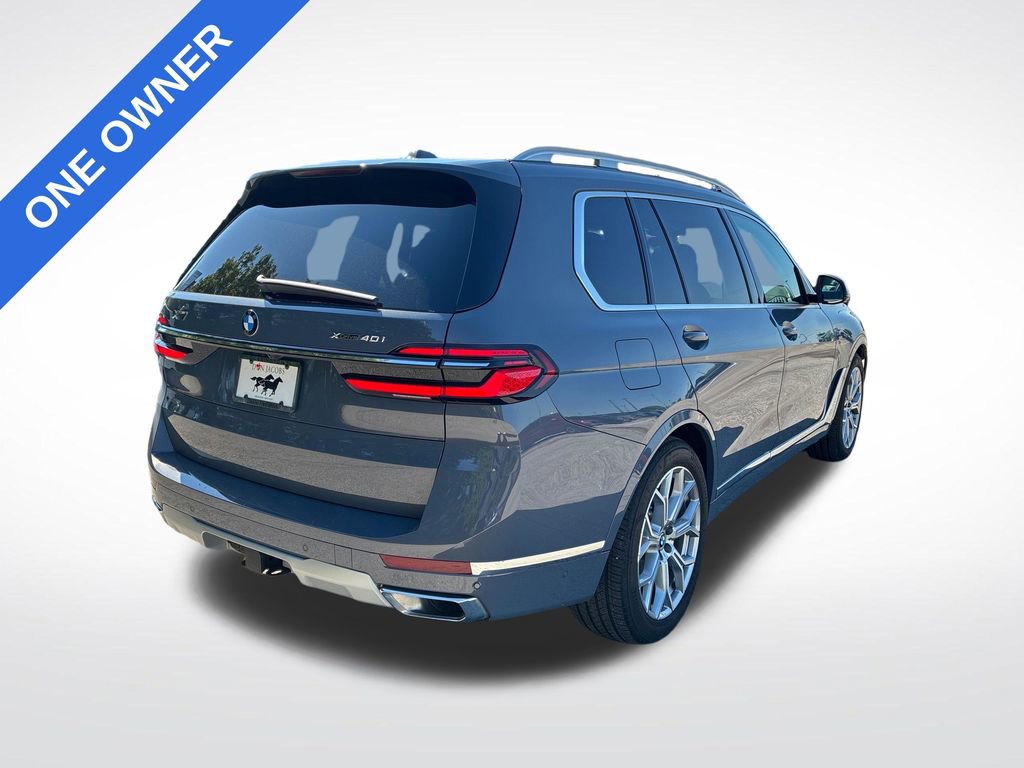 Used 2025 BMW X7 xDrive40i w/ Executive Package AWD/4WD image 3
