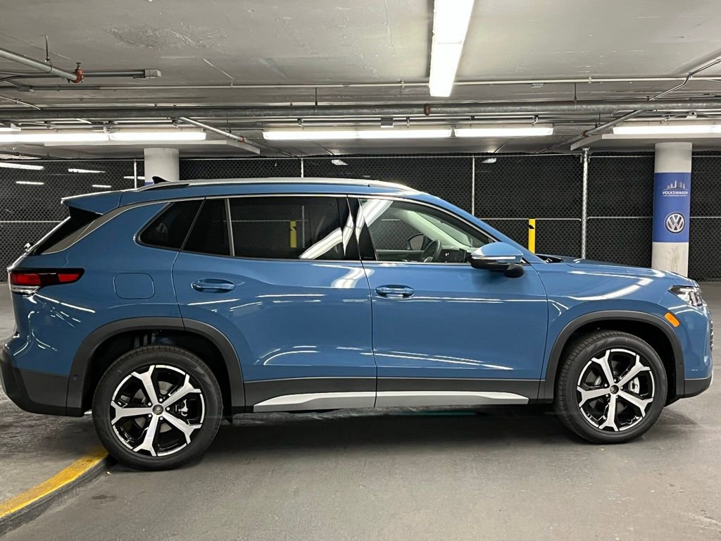 New 2026 Volkswagen Tiguan SE image 41