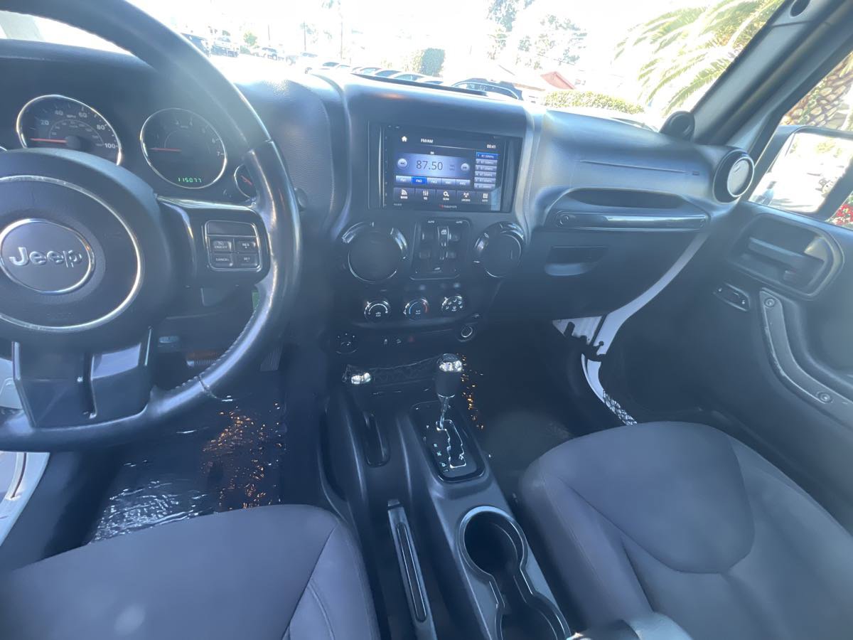 Used 2013 Jeep Wrangler Unlimited Sport image 13