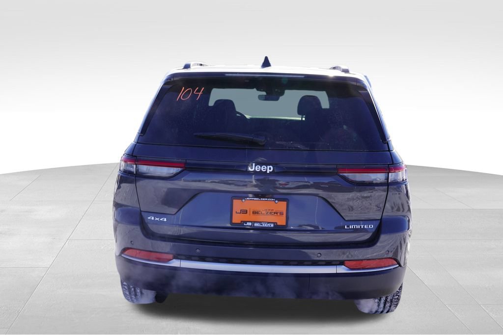 New 2026 Jeep Grand Cherokee Limited w/ Trailer Tow Package AWD/4WD image 4
