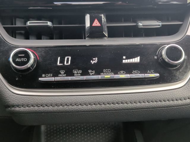 Used 2020 Toyota Corolla SE FWD image 25