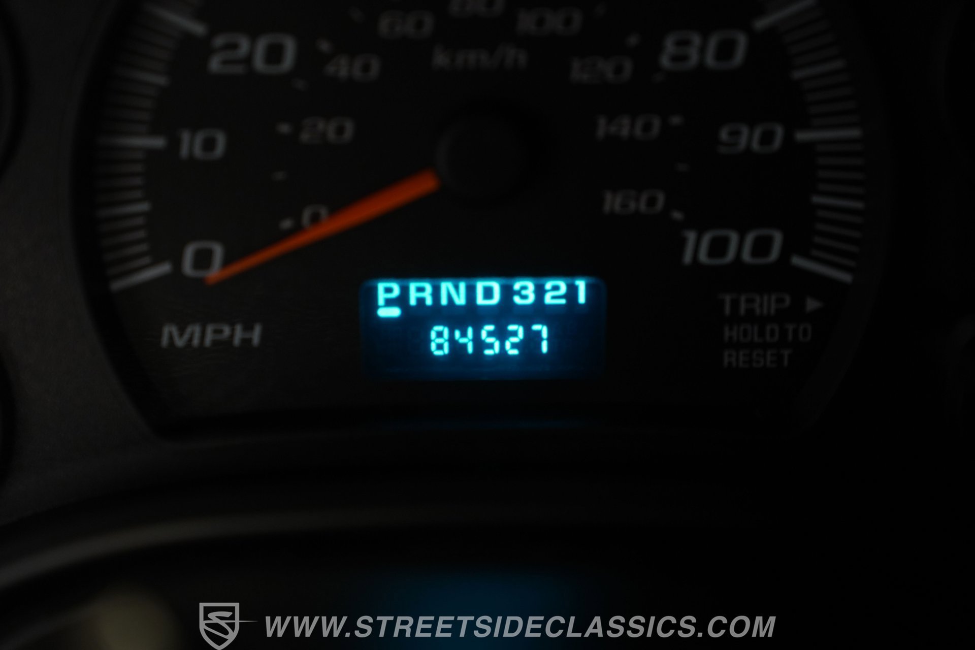 Used 2006 Chevrolet Express 1500 w/ Preferred Equipment Group image 40