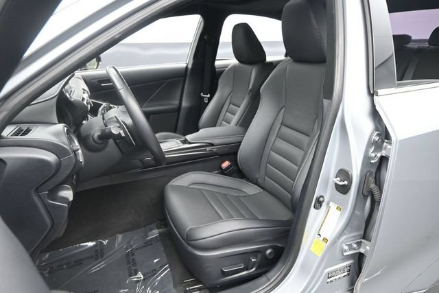 Used 2022 Lexus IS 350 F Sport w/ Accessory Package RWD image 26