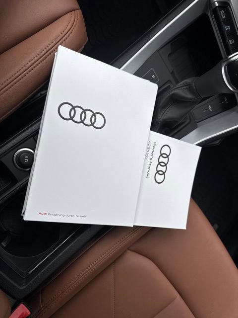 Certified 2025 Audi Q3 2.0T Premium Plus w/ Premium Plus Package image 17