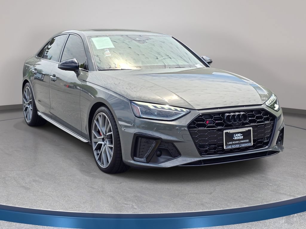 Used 2023 Audi S4 Premium Plus w/ Premium Plus Package AWD/4WD image 4