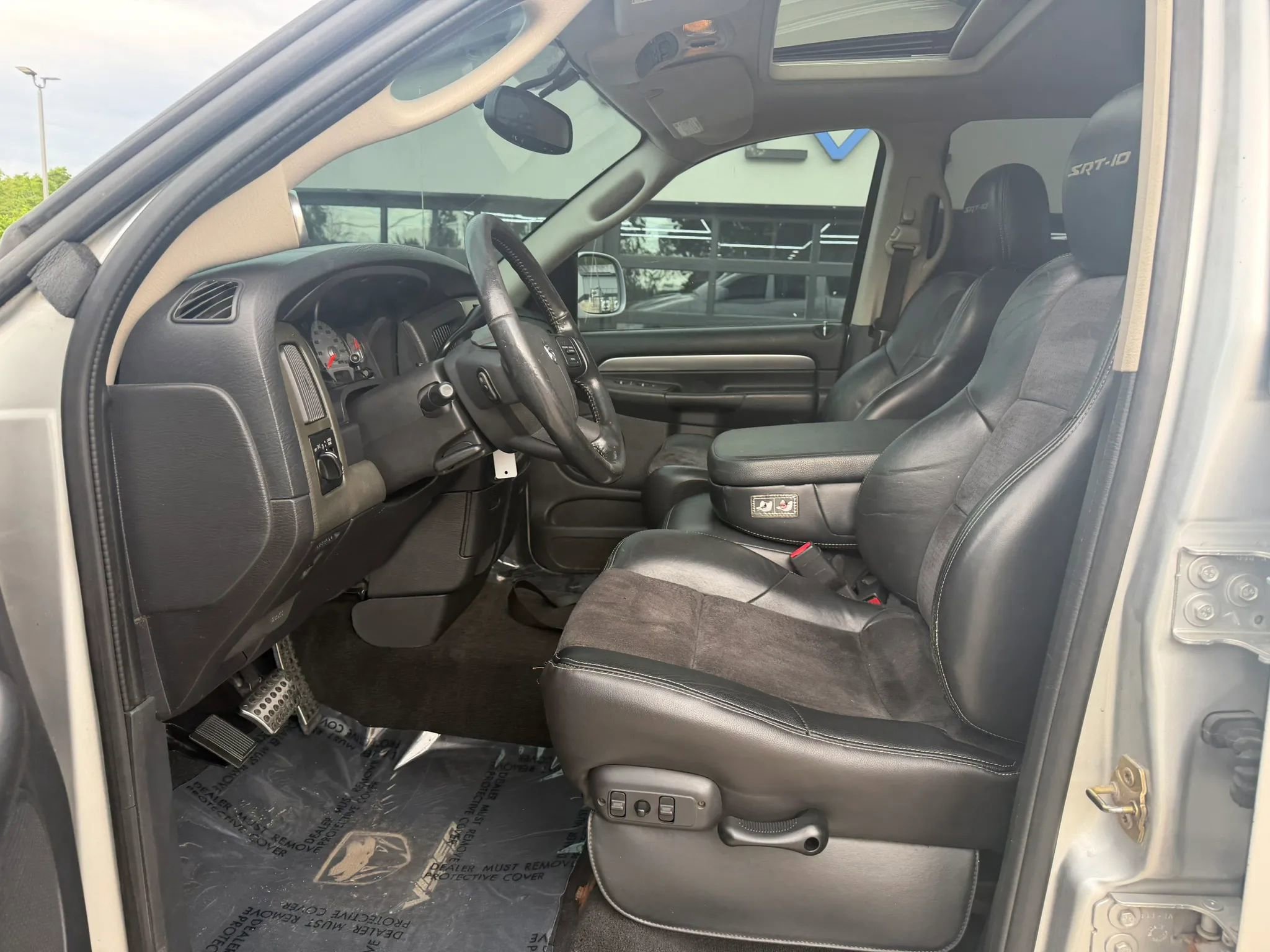 Used 2005 Dodge Ram 1500 Truck 2WD Quad Cab image 15