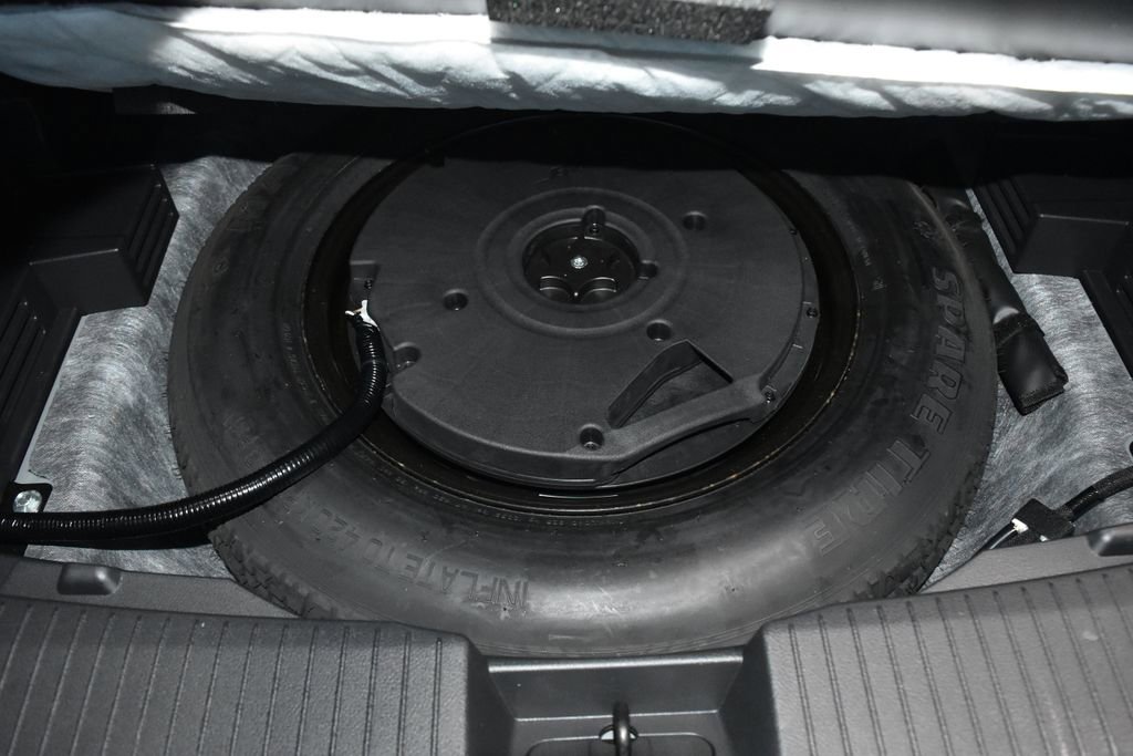 Used 2023 Nissan Rogue SL w/ SL Premium Package image 37