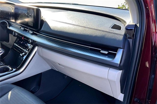 Certified 2022 Kia Carnival SX Prestige image 16