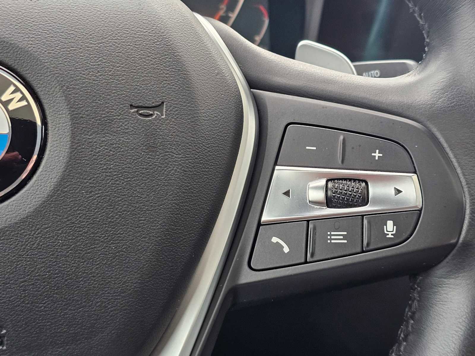 Used 2020 BMW 330i xDrive Sedan w/ Driving Assistance Package image 32