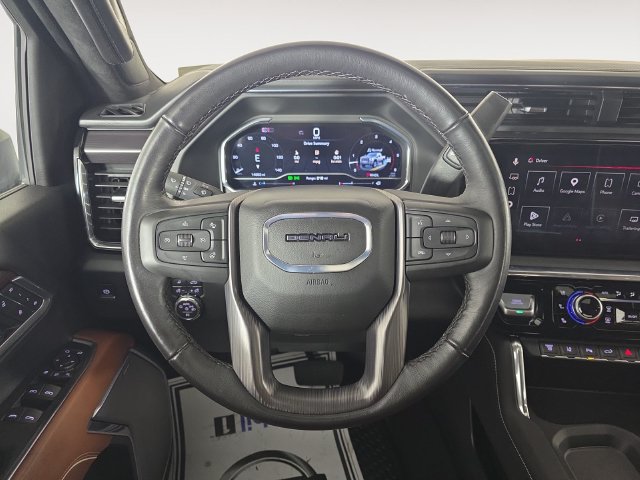 Certified 2025 GMC Sierra 2500 Denali Ultimate w/ Max Trailering Package AWD/4WD image 11
