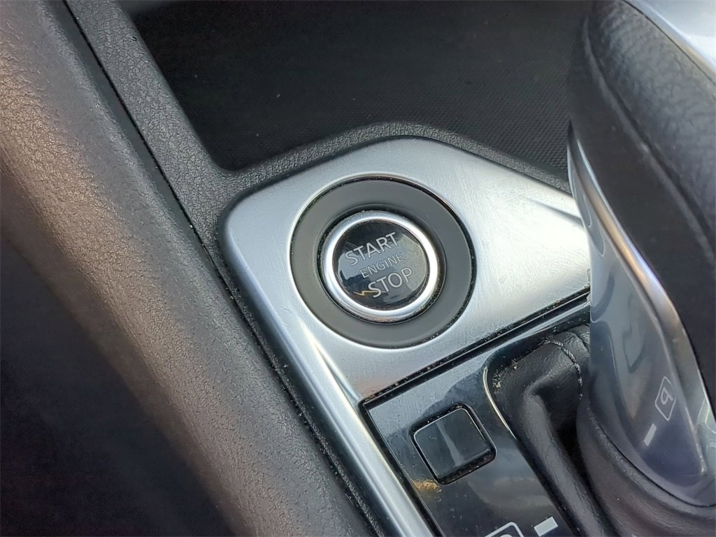 Used 2024 Nissan Sentra SV image 19