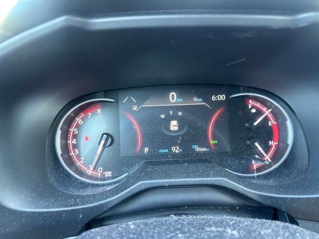 Used 2025 Toyota RAV4 XLE Premium FWD image 10