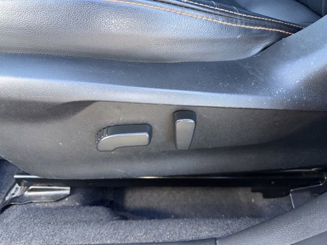 Used 2020 Subaru Crosstrek 2.0i Limited w/ Popular Package #4 image 11