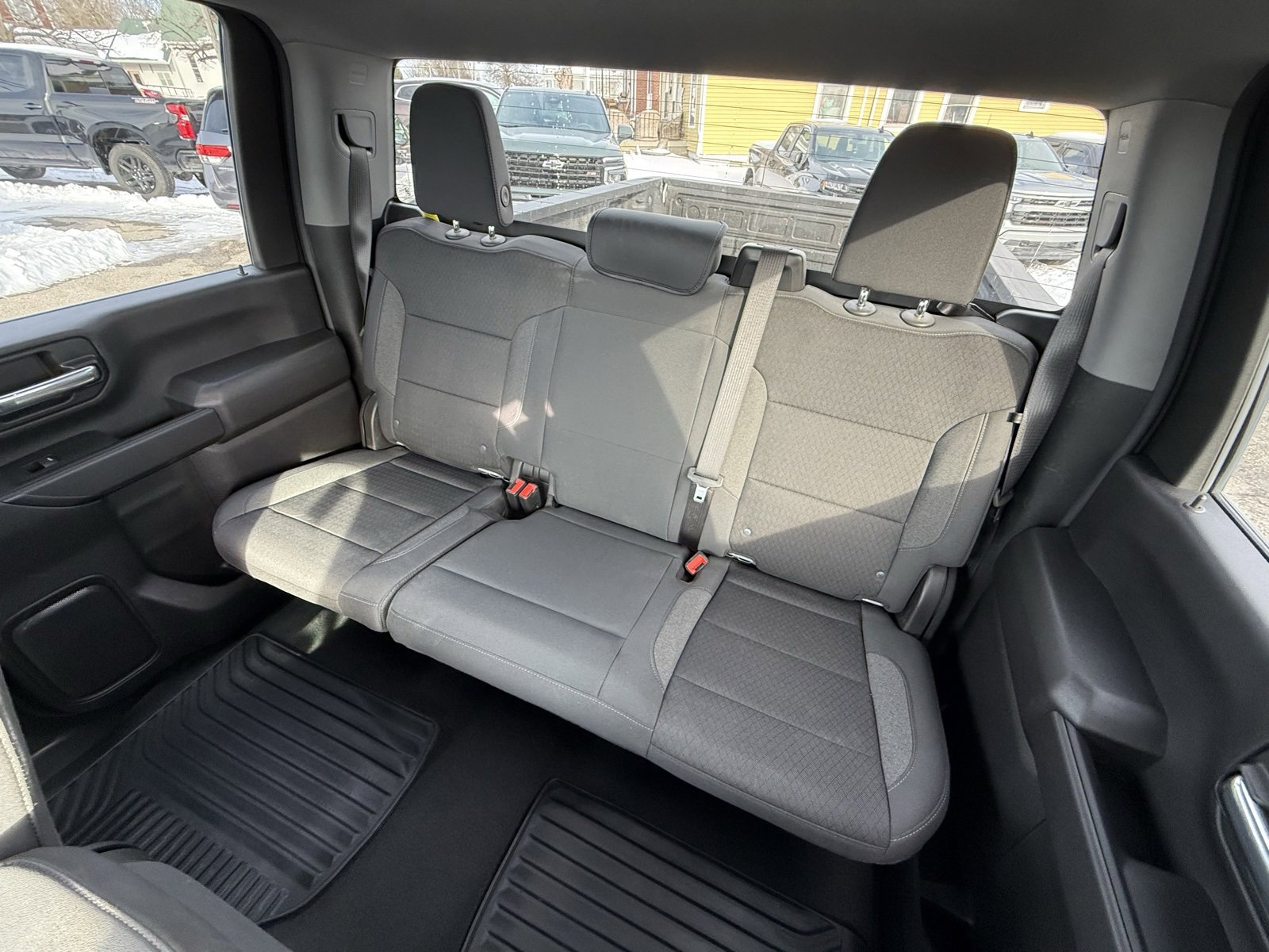 Used 2025 Chevrolet Silverado 2500 Custom w/ Custom Value Package image 27