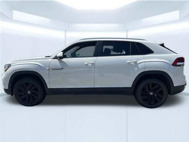 Used 2023 Volkswagen Atlas Cross Sport SE w/ Panoramic Sunroof Package FWD image 10