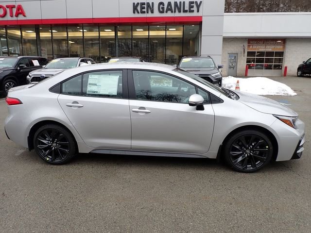 New 2026 Toyota Corolla SE image 2