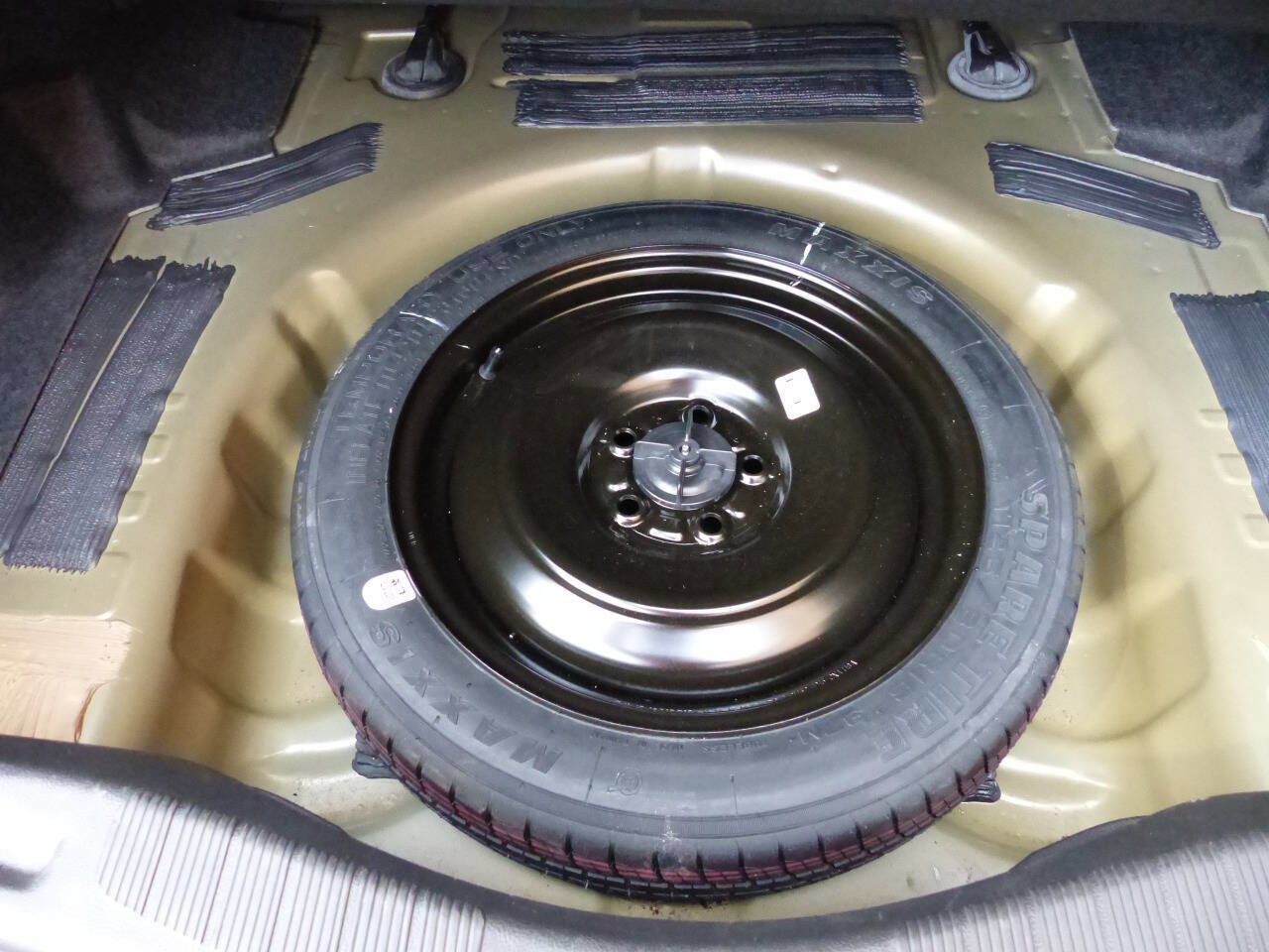 Used 2016 Ford Fusion Titanium image 43