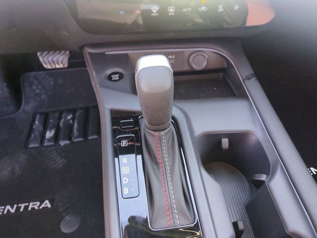 New 2026 Nissan Sentra SR w/ Floor Mat Package FWD image 42