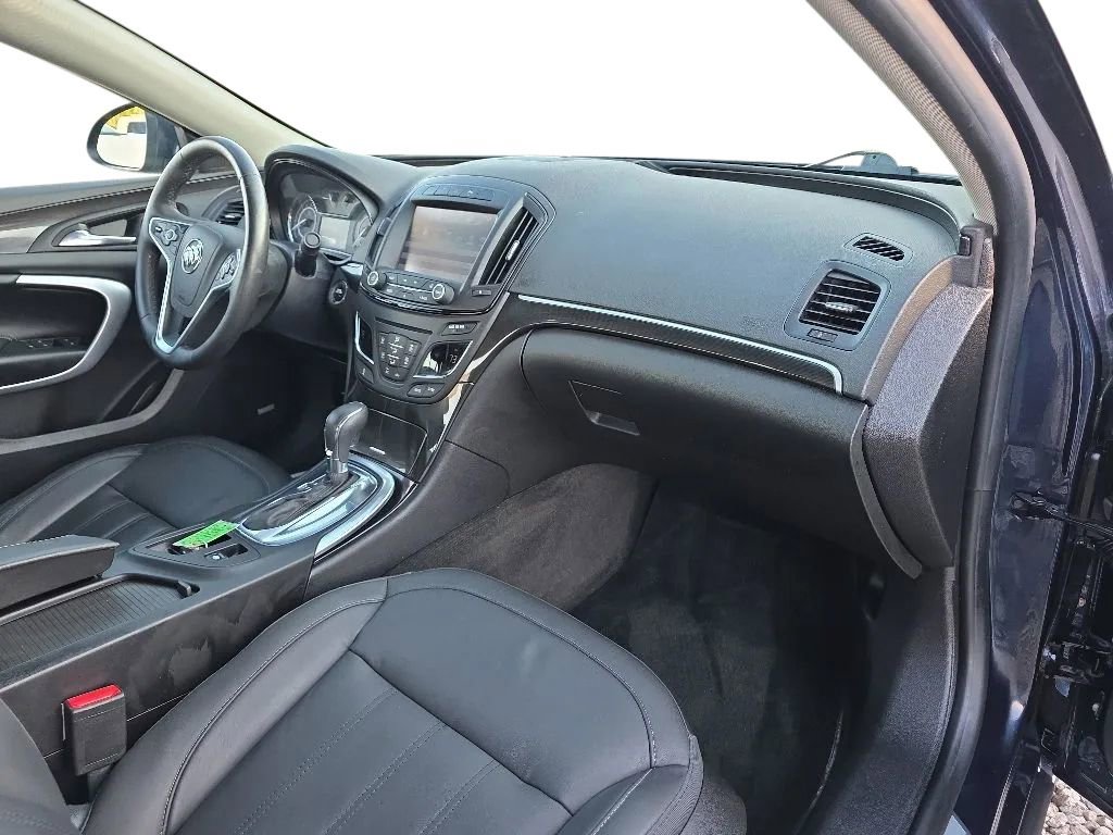Used 2016 Buick Regal Premium FWD image 19
