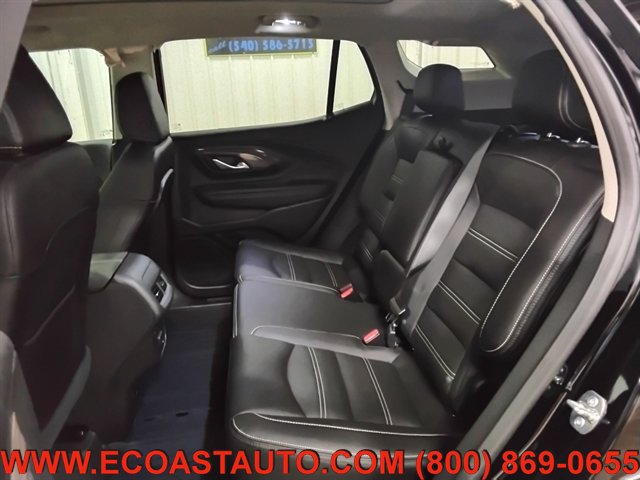 Used 2024 GMC Terrain Denali w/ Denali Premium Package AWD/4WD image 13