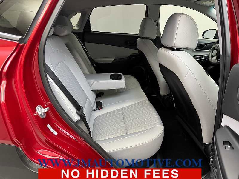 Used 2023 Hyundai Kona SEL image 17